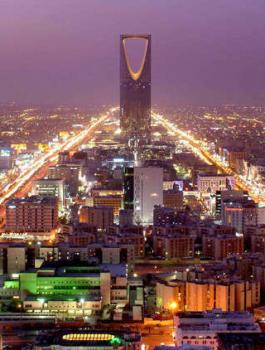 السلطات السعودية توقف عشرات الأمراء ورجال الأعمال والوزراء السابقين