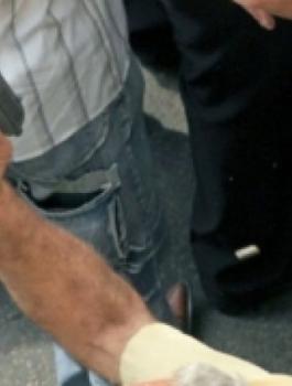 اعتقال شخص بتهمة اطلاق الرصاص والشروع بالقتل خلال شجار بالخليل