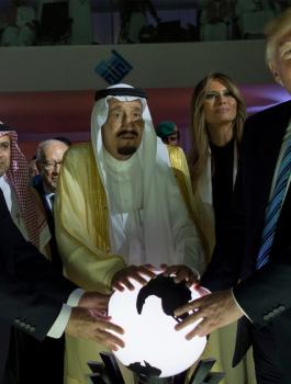 افتتاح المركز العالمي للتطرف بالسعودية 