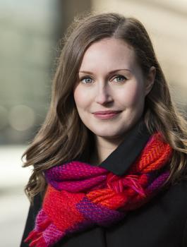 رئيسة وزراء فنلندا والعمل 