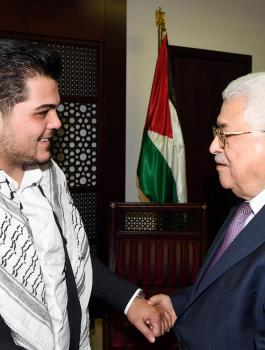 أمير دندن والرئيس عباس 