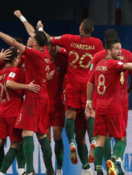 لاعبٌ برتغالي واحد رفض الاحتفال بهدف رونالدو الثالث.. لولاه لفازت إسبانيا بالمباراة!