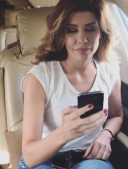 طائرة سعودية خاصة لنقل إعلامية لبنانية لتجري مقابلة مع الحريري في الرياض