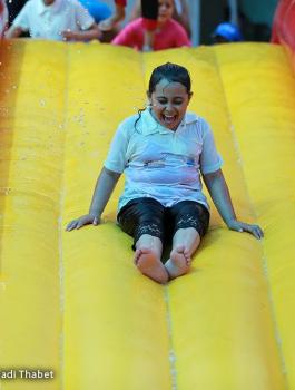  طلاب من الضفة الغربية يلتقون مع نظرائهم في قطاع غزة 