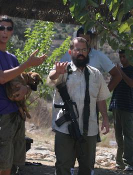 مستوطني الاحتلال في الضفة