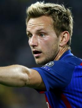 راكيتيتش: فقدت جزء مني برحيل نيمار عن برشلونة ولم يتوقع أحد الابتعاد بسبع نقاط عن ريال مدريد