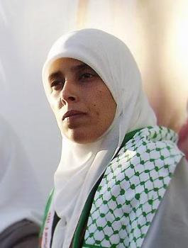 تسليم احلام التميمي 