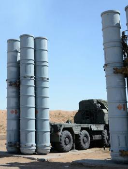 صواريخ اس 300 لسوريا 
