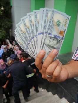 اسرائيل تقتطع اموال السلطة 