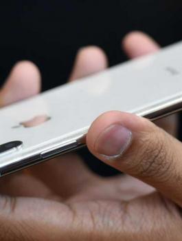 أرخص وأغلى سعر لآيفون X حول العالم