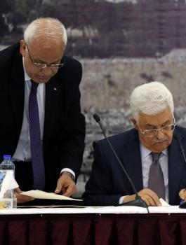 مراسم دفن صائب عريقات 