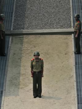 كوريا الجنوبية وكوريا الشمالية 