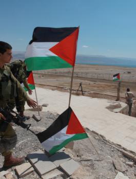 طرد عائلات فلسطينية في الاغوار 