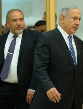 نتنياهو وليبرمان 