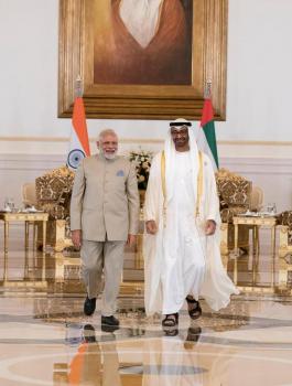 الامارات ورئيس الوزراء الهندي 