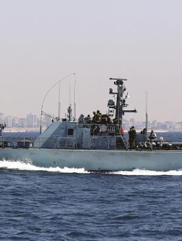 بحرية الاحتلال تطلق قذيفة قبالة شاطئ شمال غزة