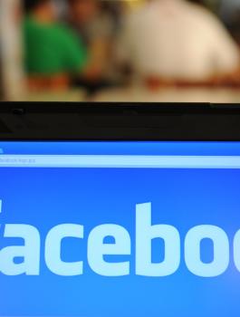 o-FACEBOOK-LAPTOP-facebook