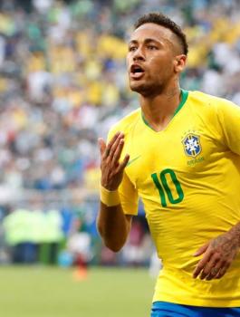 البرازيل تفوز على المكسيك