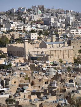 الخليل والاعراس 