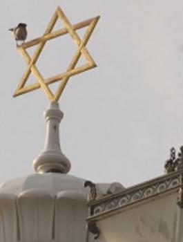 اقتحام كنيس يهودي بالقدس ومحاولة احراقه