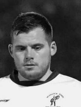 مصرع لاعب كرة قدم 