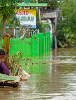 فيضانات في اندونيسيا 