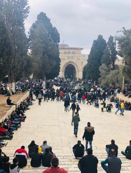 الصلاة في المسجد الاقصى 