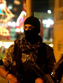 محاصرة قوة عسكرية في مبنى الامم المتحدة بغزة 