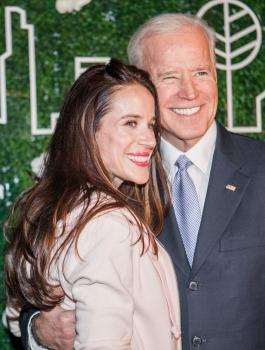 ابنة  بايدن 