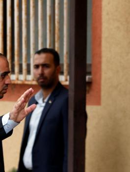 اسماعيل هنية والسلطة وصفقة القرن 