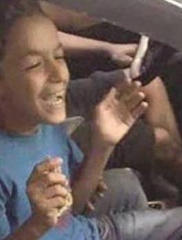 طفل فلسطيني اقتحم مطار بيروت 