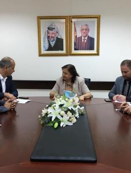 اتحاد الموردين والصحة الفلسطينية 