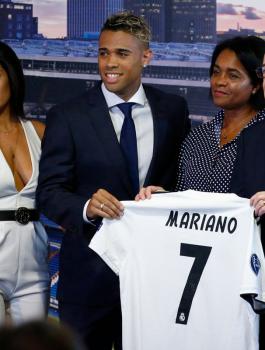رقم 7 في ريال مدريد 