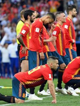 انيستا يعتزل اللعب الدولي 