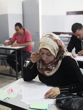 بيان هام للمتقدمين بطلبات وظائف تعليمية 