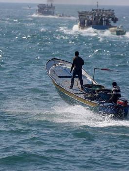 مسيرة مائية في قطاع غزة 