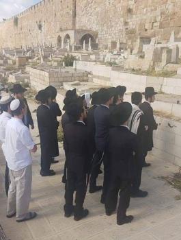 مقبرة باب الرحمة في القدس 