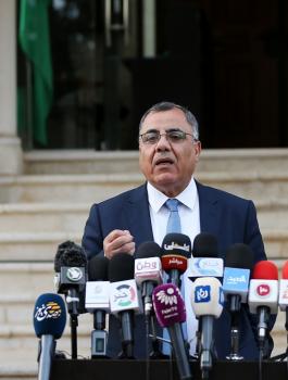 البنوك والحكومة الفلسطينية 