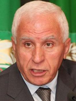 عزام الاحمد والعقوبات على غزة 