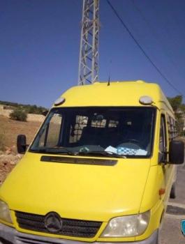 ضبط حافلة تقل أطفالا في طوباس 