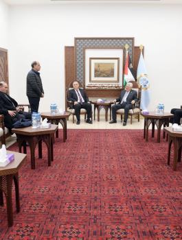 الرئيس ابو مازن ورئيس بلدية الناصرة 