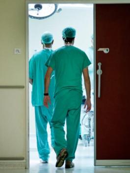 اعتقال 40 طبيبا وصيدليا من الداخل المحتل 