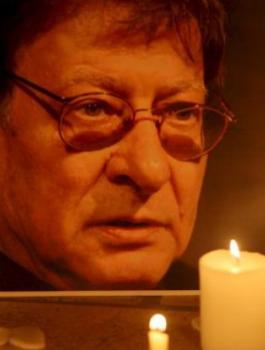  "قصائد محمود درويش" تثير ضجة اعلامية و سياسية في "اسرائيل"