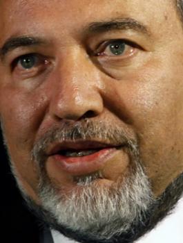 ليبرمان والزواري 