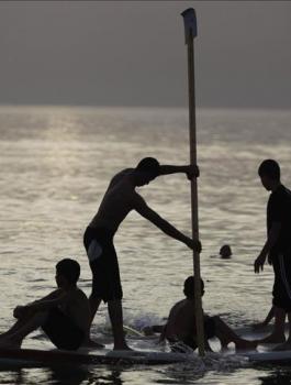 thumbs_b_c_0d22eb991614475e748f342240676cc4