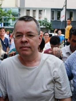 رفض الافراج عن القس الامريكي 