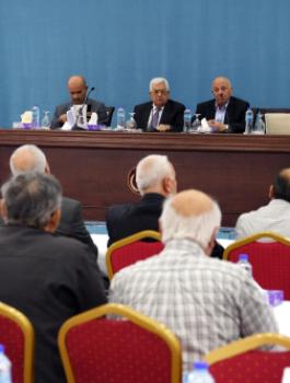 الرئيس في اجتماع مجلس الشورى