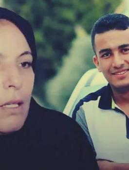 والدة الشهيد اشرف نعالوة  