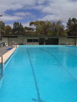 غرق طفل في مسبح برام الله 