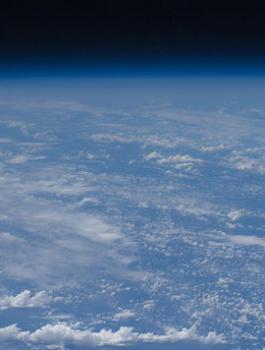 ناسا وثقب الاوزون 